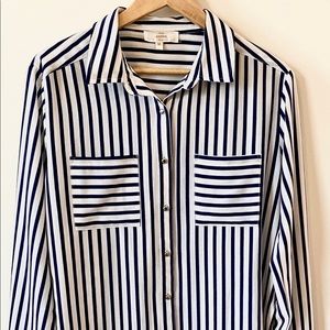 Entro Long Sleeve Button Down Navy & White Cute